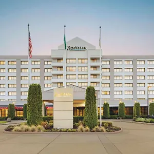 https://radisson-hotel-gateway-seattle-tacoma-airport.seattlehotelsites.com